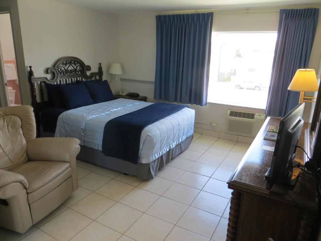 Motel Castle 2*