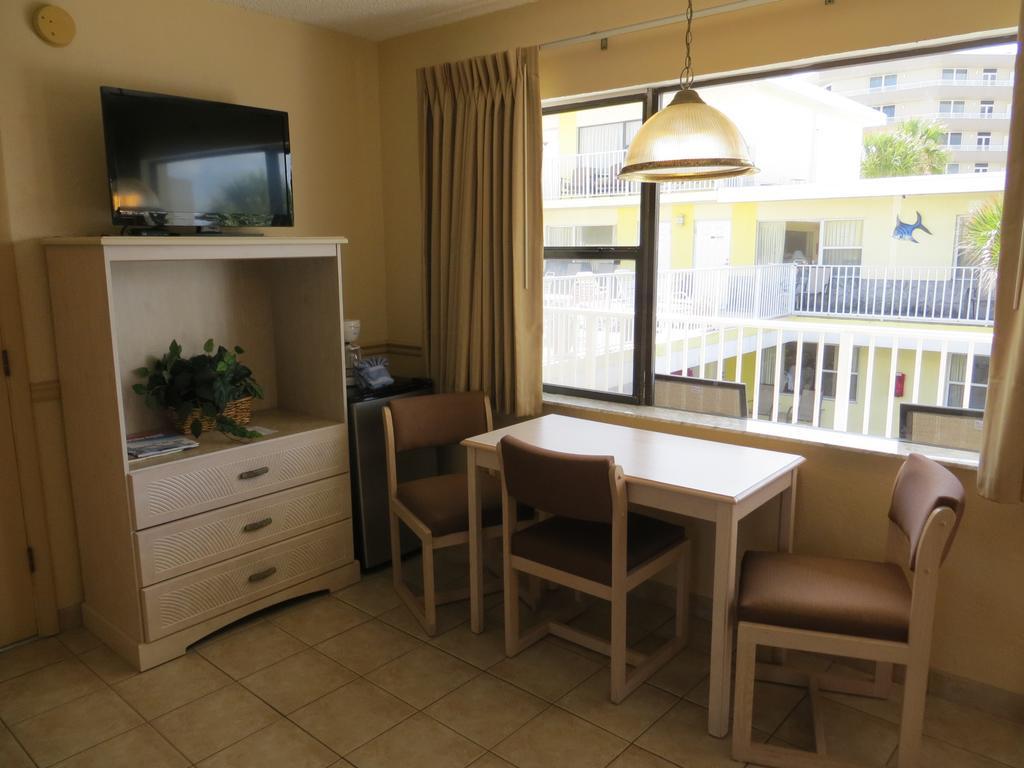 Castle Motel 2*